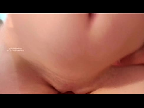 ❤️ Irqad fil-kamra ta’ oħti u hekk qomt ️ Porn sabiħ lilna ❤